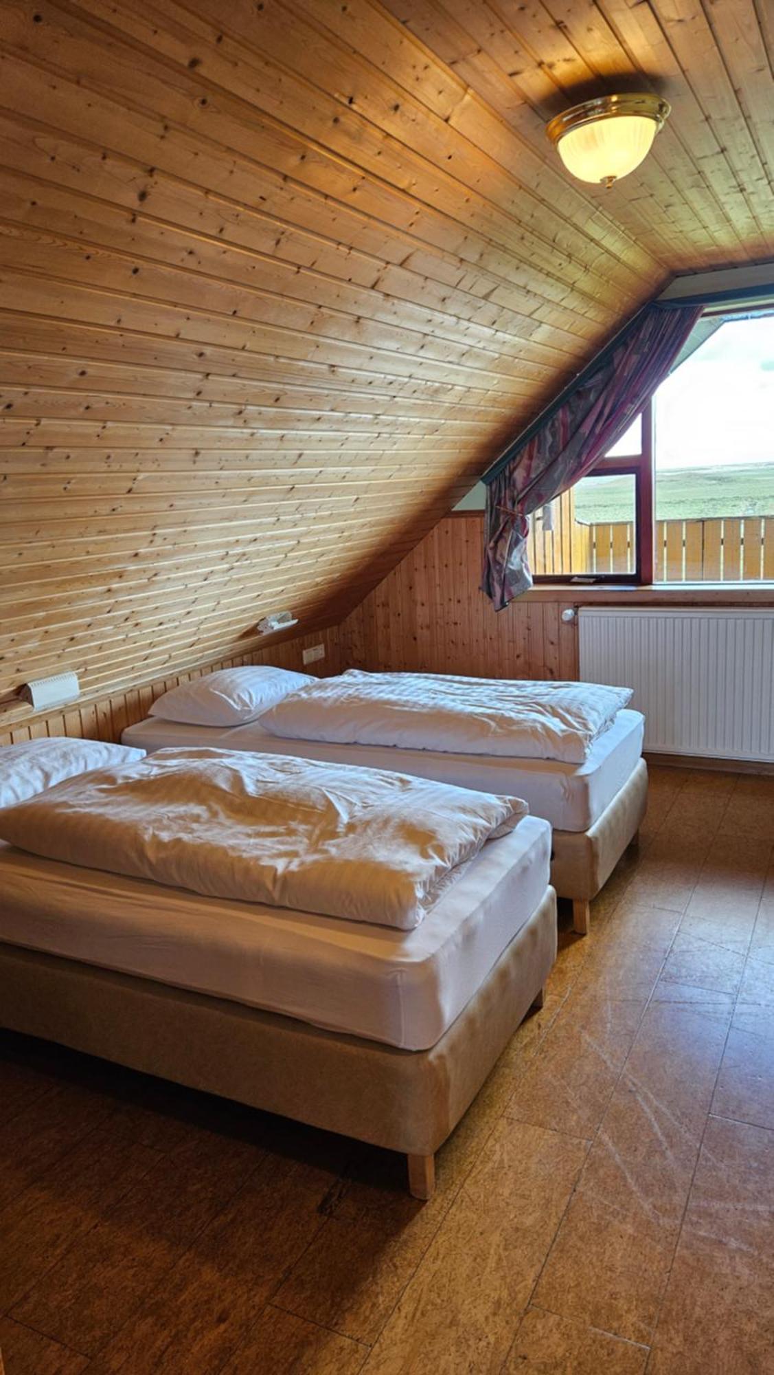 Hótel Arnanes Country 3*